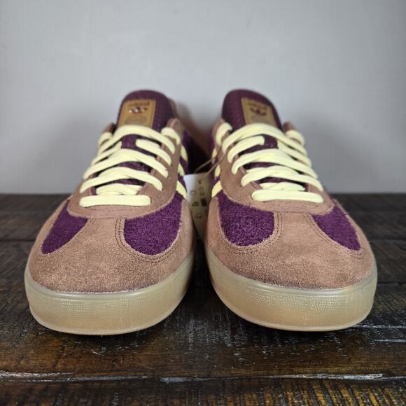 NEW Adidas Gazelle Indoor Mens Size 11.5 Low Shoes Sneakers Maroon Yellow JI0324 main image 12